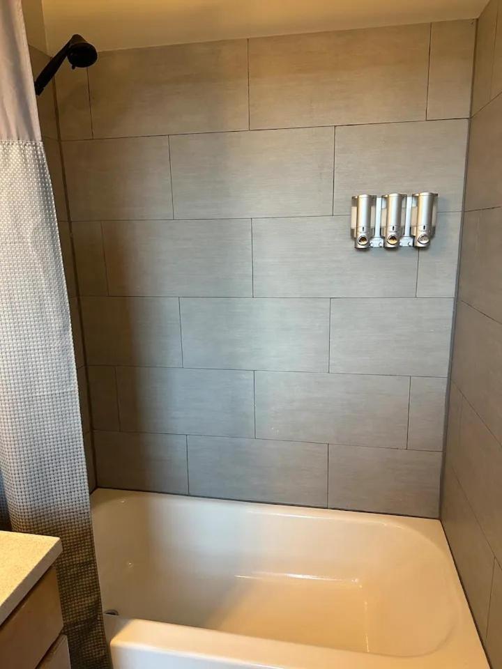 Quiet, Gated Oasis Near Downtown Lexington Apartment Luaran gambar