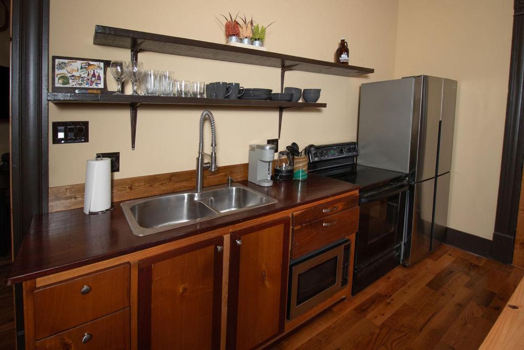 Quiet, Gated Oasis Near Downtown Lexington Apartment Luaran gambar